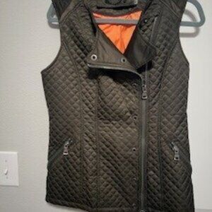 Quilted vest - olive